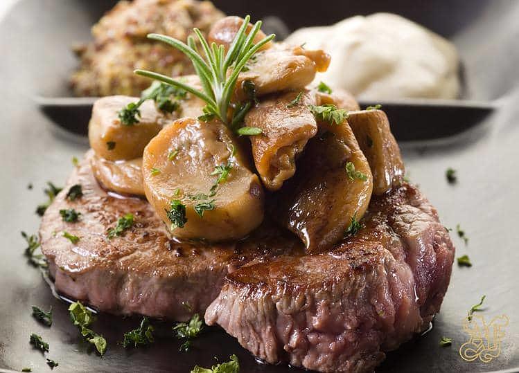 Filetto Ai Funghi Porcini E Tartufo Nero Ecco La Ricetta Fortunati Antonio Tartufi E Funghi